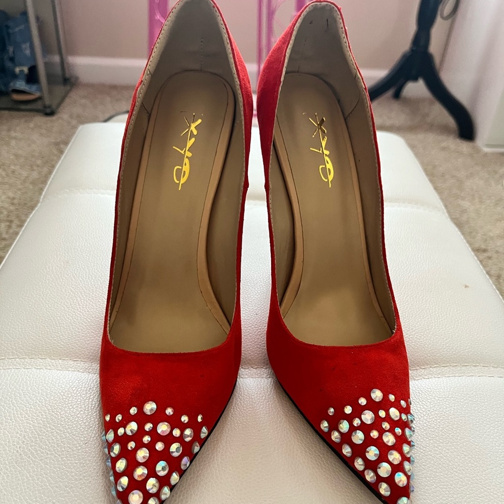 Elegant Red Stiletto Heels with Rhinestone Detailing